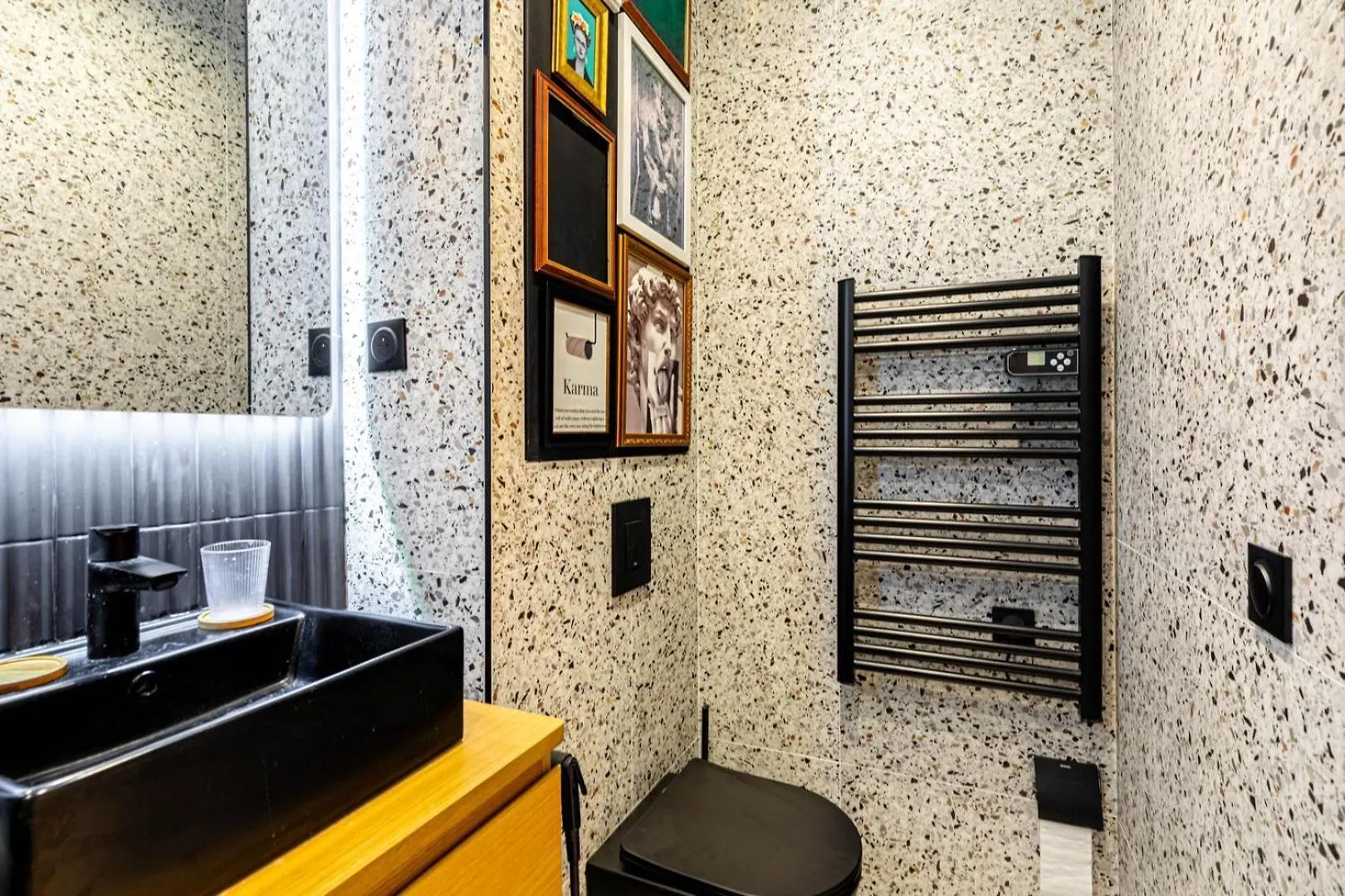 Guestready: Designer In The Heart Of Marais Paris